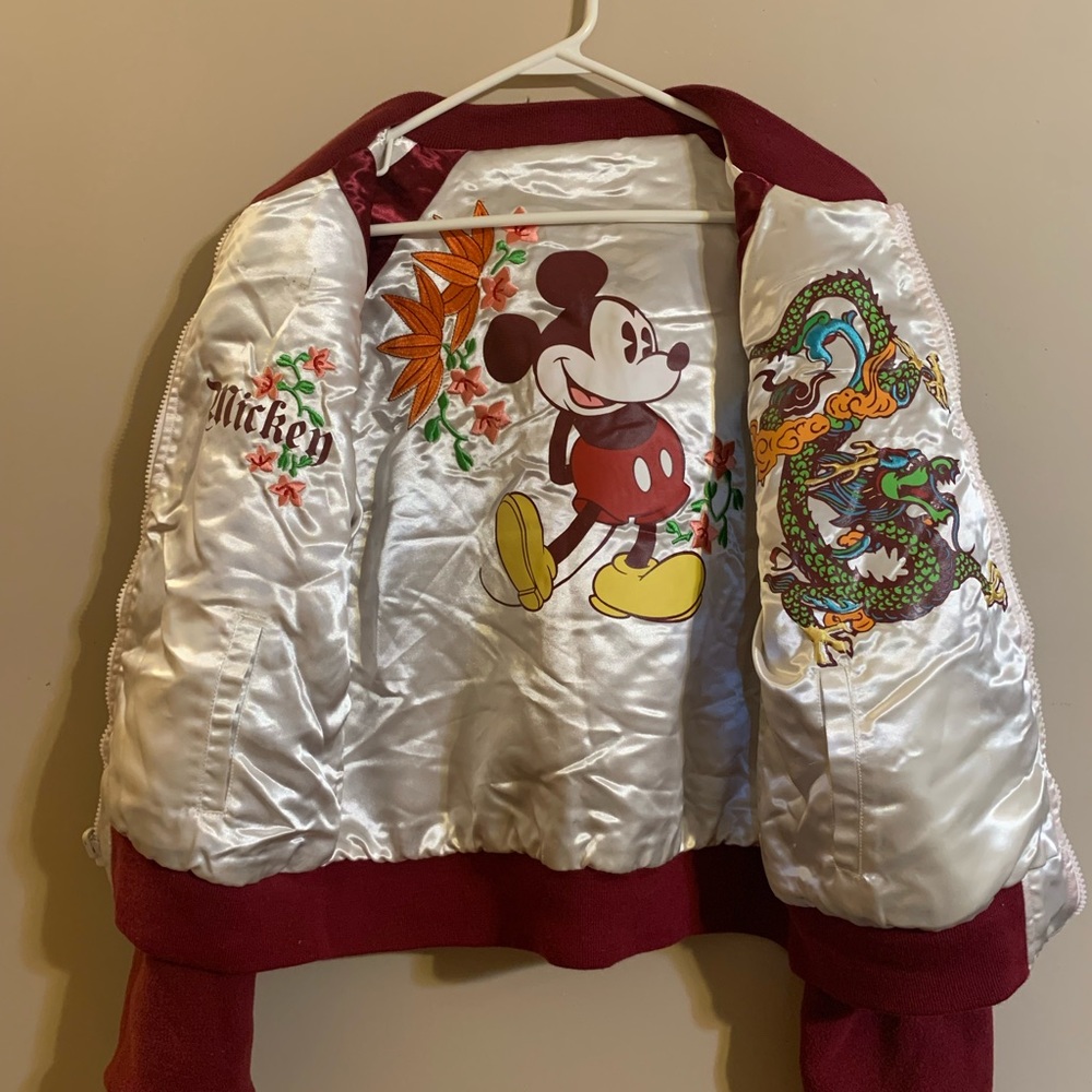 Vintage Disney, Mickey, Dragon reversible jacket, size large.